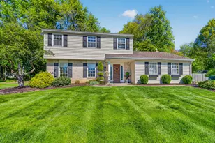 556 Grapevine Dr, Hatfield, PA 19440 - Photo 1