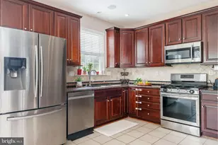 425 W 5th Ave, Conshohocken, PA 19428 - Photo 8