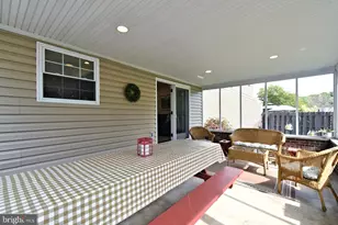 104 Pioneer Dr, Lansdale, PA 19446 - Photo 12