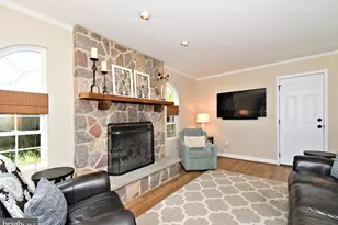 104 Pioneer Dr, Lansdale, PA 19446 - Photo 22