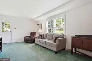 26 Iroquois Dr, Royersford, PA 19468 - Photo 18