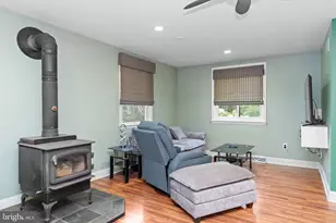 5 Maple St, North Wales, PA 19454 - Photo 16
