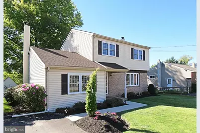 204 Orlemann Avenue, Oreland, PA 19075 - Photo 2