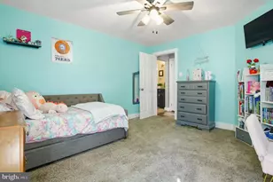 2301 N Charlotte St, Pottstown, PA 19464 - Photo 12