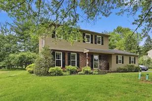 2748 Valley Woods Rd, Hatfield, PA 19440 - Photo 2