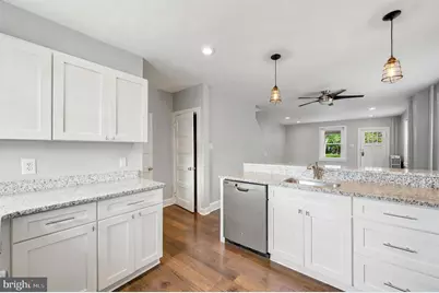 732 W Railroad Avenue, Bryn Mawr, PA 19010 - Photo 18