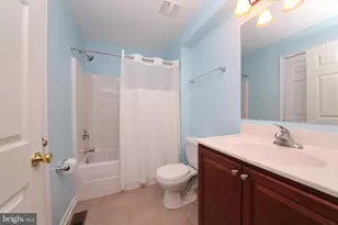545 Grove St, Bridgeport, PA 19405 - Photo 16