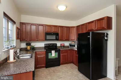 545 Grove Street, Bridgeport, PA 19405 - Photo 6