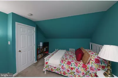 545 Grove Street, Bridgeport, PA 19405 - Photo 16