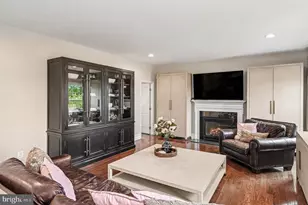 30 Hickory Valley Dr, Gilbertsville, PA 19525 - Photo 8