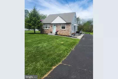 2108 N Line Street, Lansdale, PA 19446 - Photo 2
