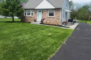 2108 N Line St, Lansdale, PA 19446 - Photo 2