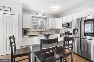 107 Rolling Hill Dr, Plymouth Meeting, PA 19462 - Photo 8