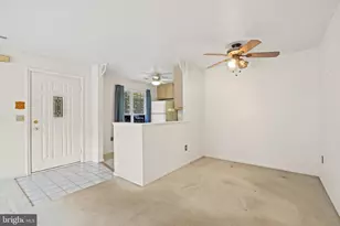 2009 Foxmeadow Dr, Royersford, PA 19468 - Photo 14