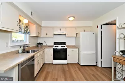 308 Christopher Court, Lansdale, PA 19446 - Photo 16