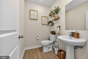 2 Karpovich Aly Alley, Bridgeport, PA 19405 - Photo 18