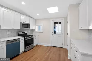 344 Grove St, Bridgeport, PA 19405 - Photo 8
