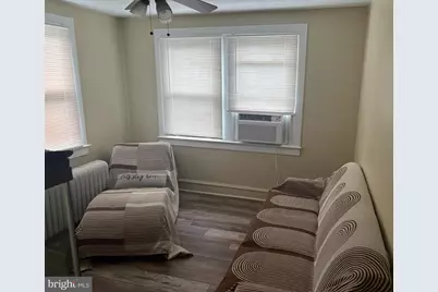 335 E 11th Avenue, Conshohocken, PA 19428 - Photo 4
