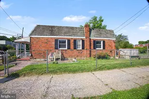 131 Buttonwood St, Norristown, PA 19401 - Photo 18