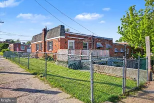 131 Buttonwood St, Norristown, PA 19401 - Photo 16