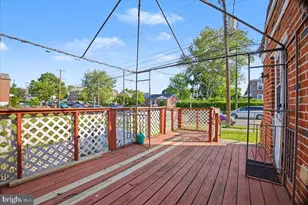 131 Buttonwood St, Norristown, PA 19401 - Photo 12