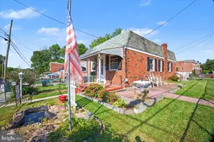 131 Buttonwood St, Norristown, PA 19401 - Photo 2