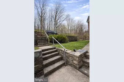 22 Balligomingo Road, Conshohocken, PA 19428 - Photo 2
