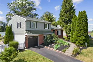 167 Meadowland Dr, Red Hill, PA 18076 - Photo 2