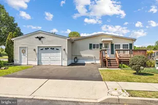 365 W 6th St, Red Hill, PA 18076 - Photo 4