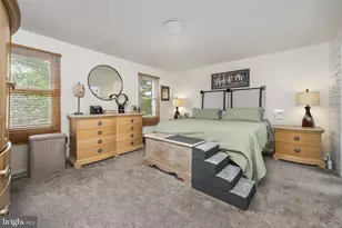 250 Freeland Dr, Collegeville, PA 19426 - Photo 10