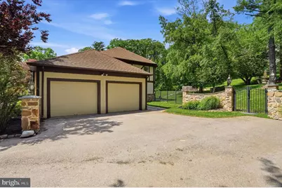 1137 Springmont Circle, Bryn Mawr, PA 19010 - Photo 40