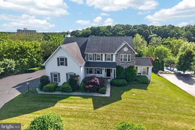976 Stuart Drive, Pottstown, PA 19464 - Photo 4