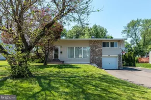 1036 Nash Ave, Lansdale, PA 19446 - Photo 1