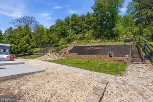 2406 Donna Ln, Pottstown, PA 19464 - Photo 48