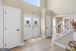 2406 Donna Ln, Pottstown, PA 19464 - Photo 6