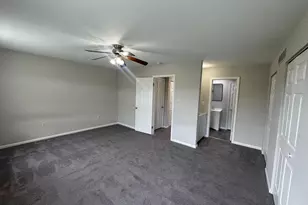 103 Hollytree Ct, Pottstown, PA 19464 - Photo 8
