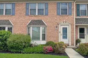 103 Hollytree Ct, Pottstown, PA 19464 - Photo 1