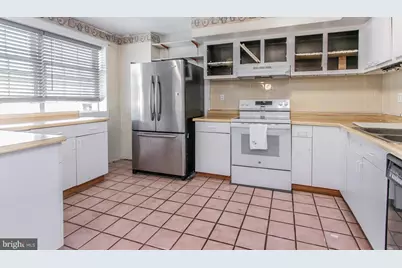 633 E Elm Street, Norristown, PA 19401 - Photo 8
