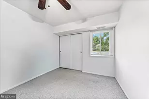 810 Meadowview Ln, Mont Clare, PA 19453 - Photo 18