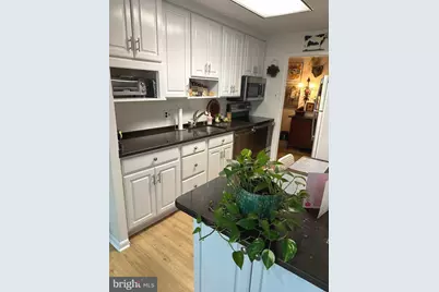 1001 City Avenue #W-114A, Wynnewood, PA 19096 - Photo 8