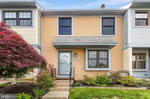105 Rutledge Ct, North Wales, PA 19454 - Photo 1