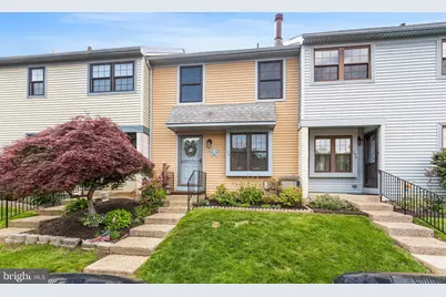105 Rutledge Court, North Wales, PA 19454 - Photo 2