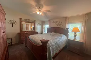 105 Lilac Pl, Royersford, PA 19468 - Photo 8