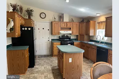 105 Lilac Place, Royersford, PA 19468 - Photo 6