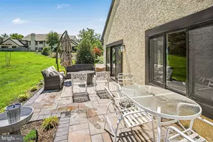 944 Hedgerow Ct, Blue Bell, PA 19422 - Photo 46
