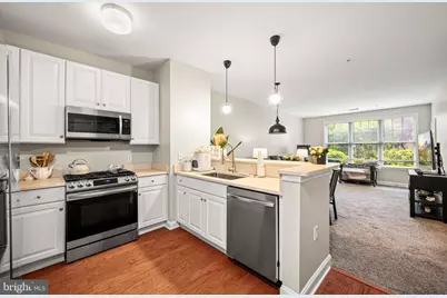 200 W Elm Street #1131, Conshohocken, PA 19428 - Photo 10