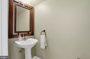 432 W 5th Ave, Conshohocken, PA 19428 - Photo 14