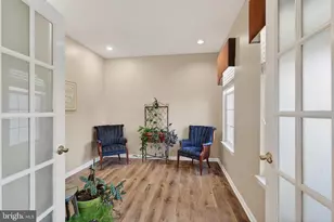 200 Devon Ln, Schwenksville, PA 19473 - Photo 8