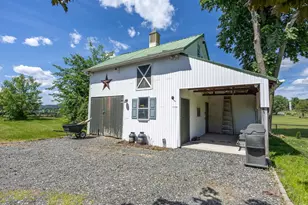 225 Niantic Rd, Barto, PA 19504 - Photo 64
