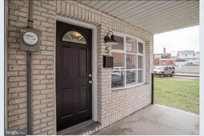 5 Coates Street, Bridgeport, PA 19405 - Photo 2
